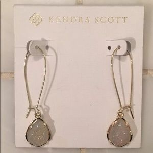 New Kendra Scott White Drusy Earrings
